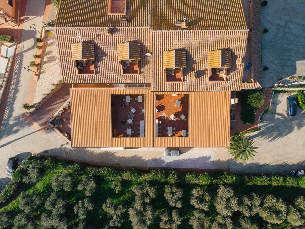 Collemezzano Agrihotel Elisabetta מראה חיצוני תמונה